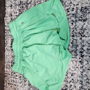 Lululemon running shorts size 6